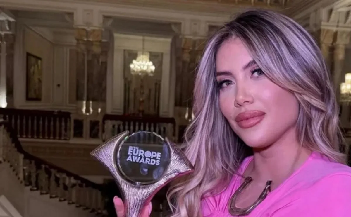 Wanda Nara ganó el premio a la Mujer del Año en Estambul